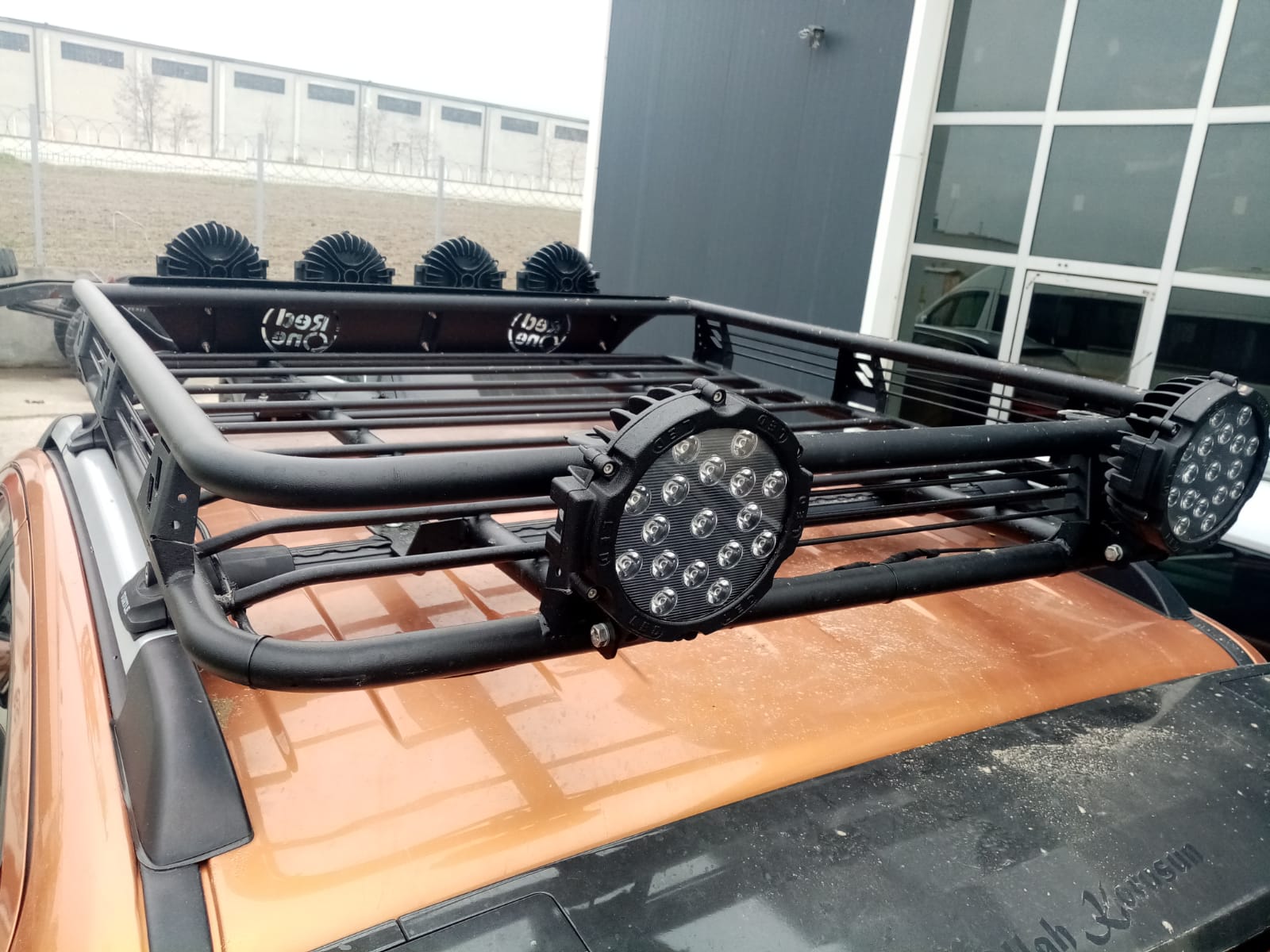 WhatsApp Image 2023-11-06 at 16.00.06 (2) Roof Rack Basket Carrier